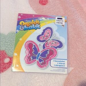 Makit & Bakit Butterfly Suncatcher Kit